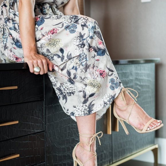 Floral Patterned Dress - Picture 6 of 7